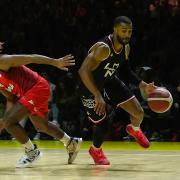 Jordan Taylor attacks for London Lions