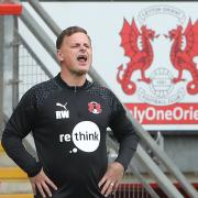 Leyton Orient boss Richie Wellens issues instructions