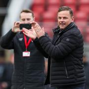 Richie Wellens celebrates a Leyton Orient win